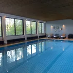 达斯奥斯特斯布里克酒店 Lütjenburg
